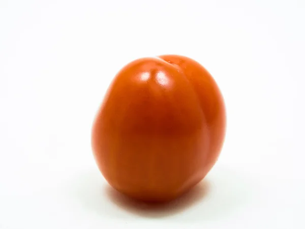 Tomate cereja vermelho — Fotografia de Stock