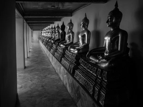 Будди в Wat Pho — стокове фото