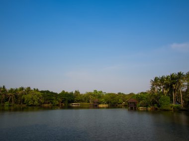 Sri Nakhon Khuean Khan Park ve Botanik Bahçesi