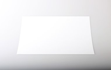 yatay beyaz kağıt yaprağı