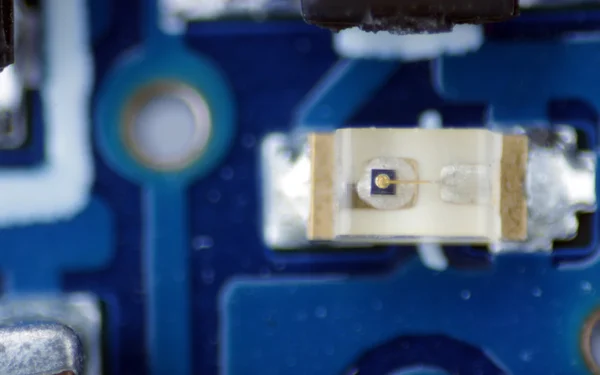 電子部品半導体回路上のマクロ写真ボード Pcb — ストック写真