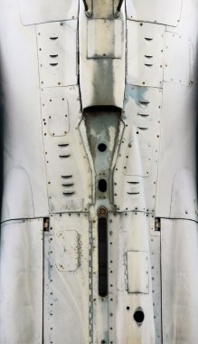 Uçak metal yüzey alüminyum ve perçin çivileri.