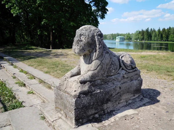 Statue Lion Sur Terrasse Lion Une Jetée Lac Blanc Date — Photo