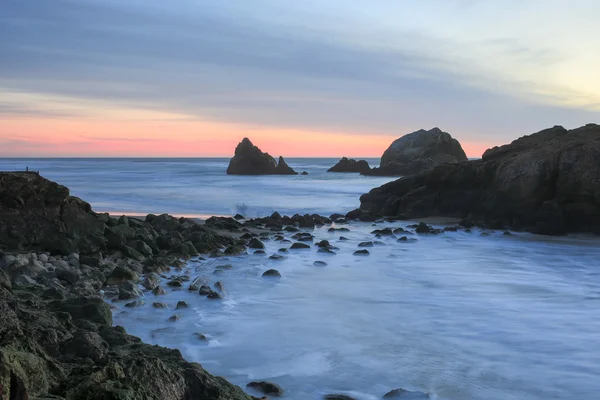 Océano Pacífico Puesta del sol, Baños Sutro, San Francisco, California — Foto de Stock