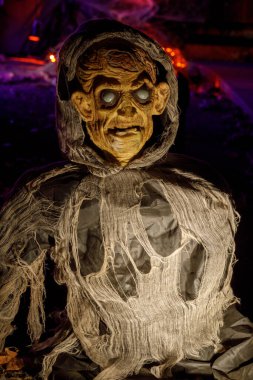 Cadılar Bayramı 'nda bir evi dekore etmek korkunç bir şey.