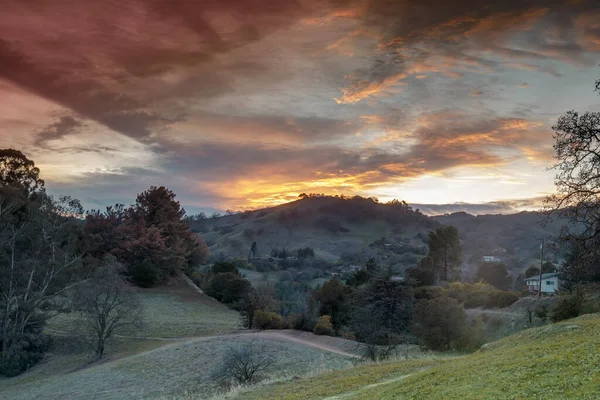 Západ Slunce Nad Dinosauřím Kopcem Pleasant Hill Contra Costa County — Stock fotografie