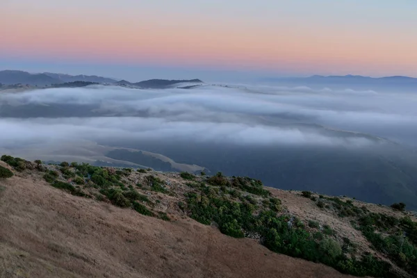 Ομίχλη Κυλά Πάνω Από Salinas Valley Μέσω Fremont Peak State — Φωτογραφία Αρχείου