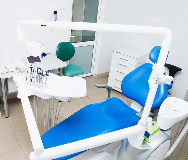 Спеціальне обладнання для стоматолога, стоматолога — стокове фото