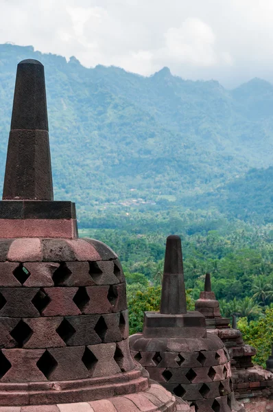 Stupas em cima de Borobudur — Fotografia de Stock