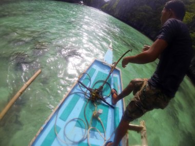 Ahşap bir tekne için balıkçı hakkında Pick-up çapa