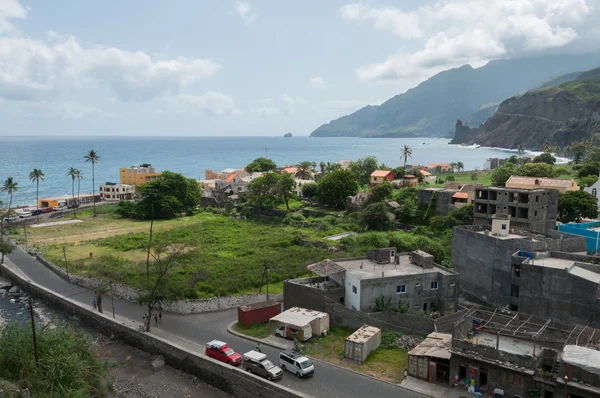Visa över liten stad vid kusten i Kap verde ön — Stockfoto