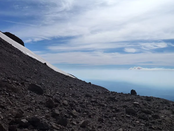 Uitzicht vanaf de top van de sierra nevado bergkam in Chili — Stockfoto