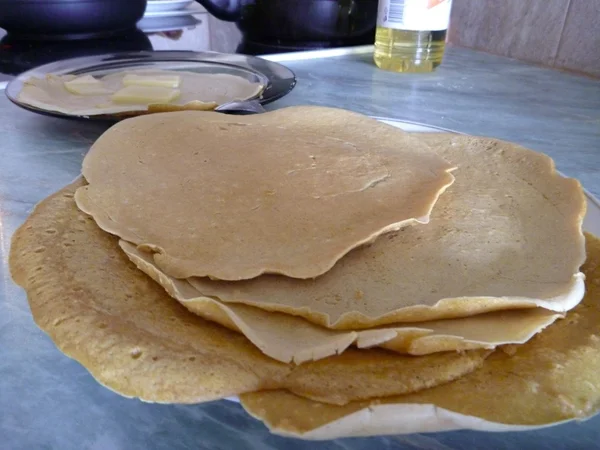 Haufen frisch gebackener leckerer Pfannkuchen — Stockfoto