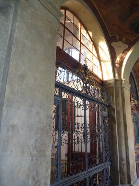 Prag'ın merkezi Loreta Kilisesi