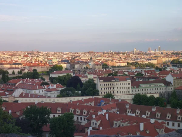 Prag panorama från Pragborgen — Stockfoto