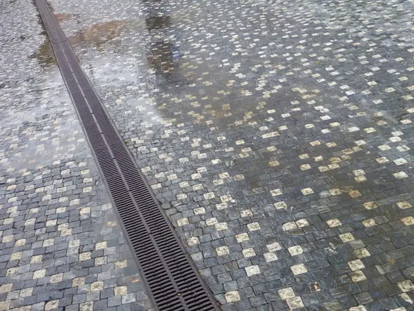 Rainy day on a city street — Stock Photo, Image