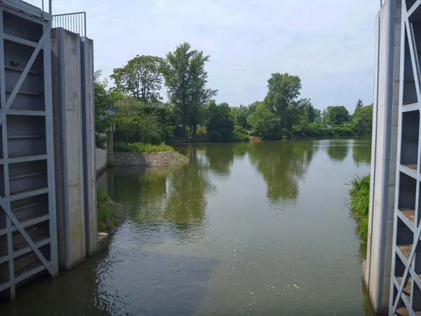 Prag'da vltava marina wateg kapısı