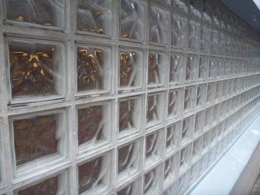 bir yarı saydam kiremit pencere perspektif görünümü