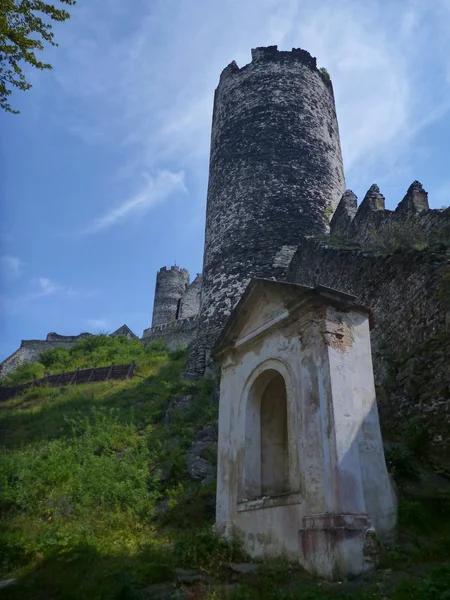 Bezdez castelo ruína no norte da boêmia — Fotografia de Stock