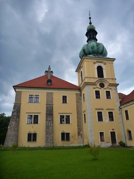 Eski bina Doksy chateau — Stok fotoğraf
