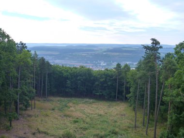 bir gözcü beroun şehir üzerinde üzerinden Merkezi bohemia Panoraması