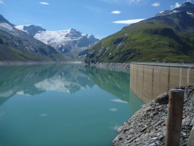 Avusturya Alpleri'nde Stausee mooserboden Barajı