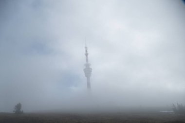 Jeseniky czechia dağlarındaki anten kulesine övgüler yağdırdı.