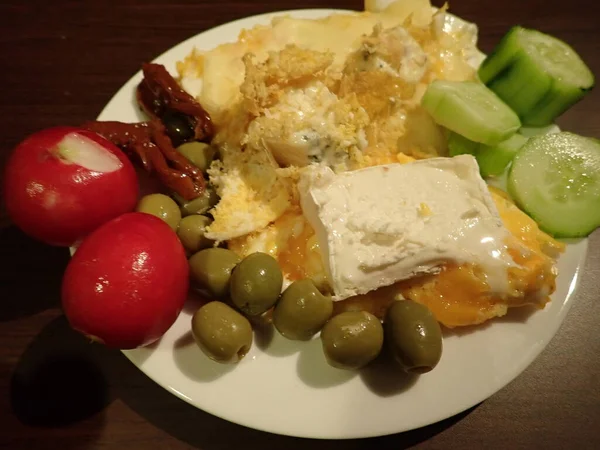 Keto Meal Scrambled Eggs Cheese Vegetables Plate — Stock Photo, Image