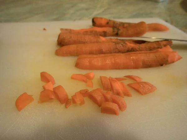 Verduras Una Tabla Cortar Blanca Para Cocinar —  Fotos de Stock