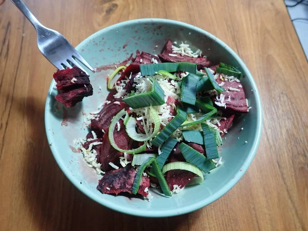 Bir Porsiyon Taze Sağlıklı Pancar Sebze Salatası — Stok fotoğraf