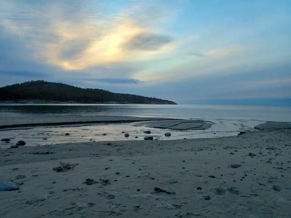 Une Belle Côte Tranquille Lac Suédois Hiver — Photo