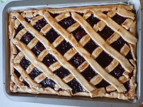 Kitchen Preparation Homemade Fruit Berry Cake — Stock Photo, Image