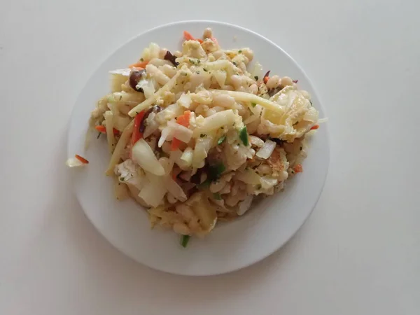 Frische Warme Bohnen Gemüse Und Eier Salat — Stockfoto