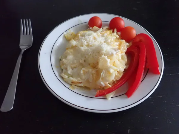 Portion Œufs Brouillés Faits Maison Avec Des Légumes — Photo