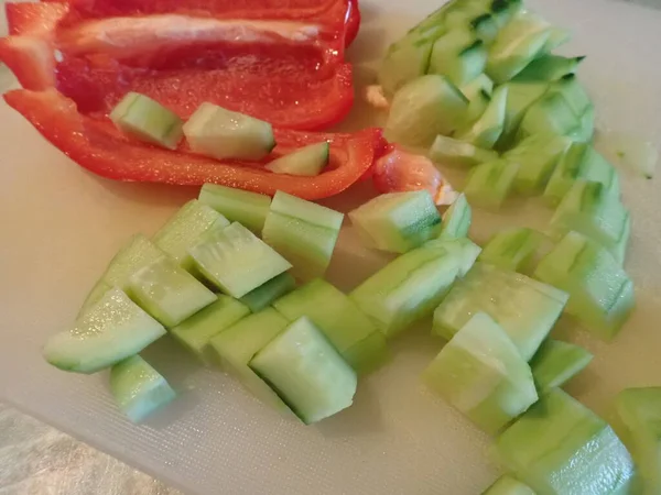 Homamade Bereiding Van Mixeex Salade Met Feta Kaas Keuken — Stockfoto