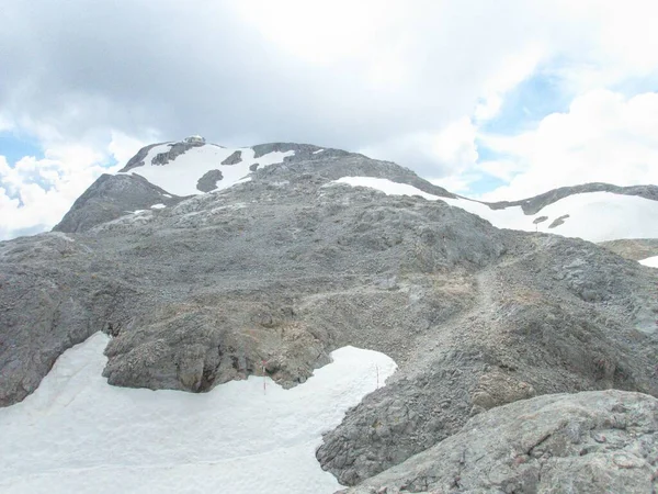 Escalada Konigsjodler Klettersteig Hochkonig Los Alpes Austriacos — Foto de Stock