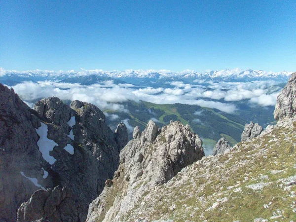 Climbing Konigsjodler Klettersteig Hochkonig Austria Alps — Stock Photo, Image