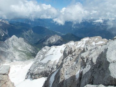 İtalyan dolomitleri güney tirol monte antelao 'da inanılmaz kaya manzarası
