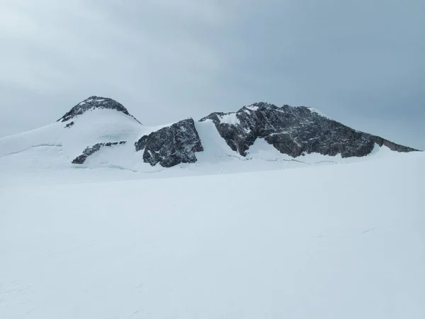 Krásná Alpská Krajina Rakousku Léto Lezení Zuclerhuttl Hora Stubaier Alpy — Stock fotografie