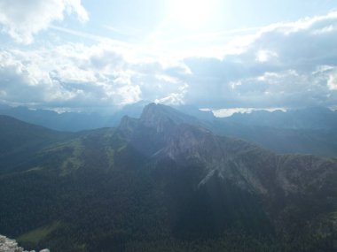 İtalya 'da dolomitler içinde güzel manzara manzarası