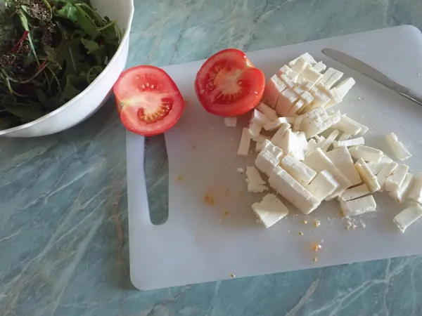 Preparación Casera Ensalada Mixta Balkan Verduras Frescas Cocina — Foto de Stock