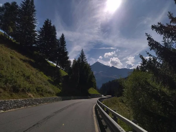 Schöne Landschaft Und Straßen Des Nationalparks Stelvio Den Alpen Sommer — Stockfoto