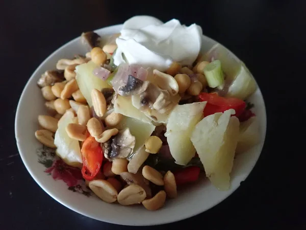 Portino Van Warme Groentesalade Met Olijven Champignons — Stockfoto