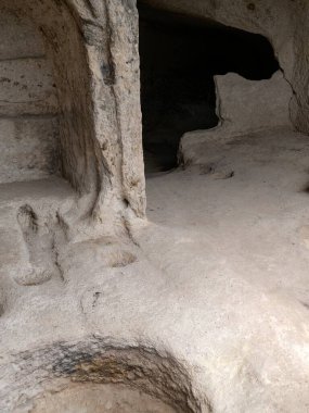 Gürcistan 'ın Vardzia kentindeki tarihi rock yerleşim yeri