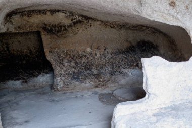Gürcistan 'ın Vardzia kentindeki tarihi rock yerleşim yeri