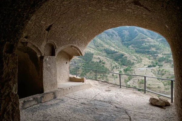 Sitio Turístico Histórico Asentamiento Roca Monasterio Vardzia Georgia — Foto de Stock