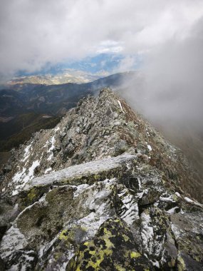 Güzel, serin sonbahar yürüyüşü Avrupa 'da Alpen Alpen' de.