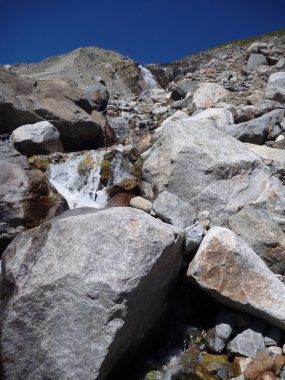 buzul Vadisi küçük dere