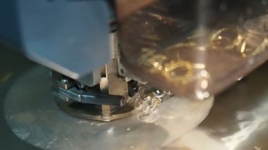 Kıvılcım aşındırma makine