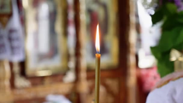 Une Bougie Brûle Dans Église Bougie Allumée — Video